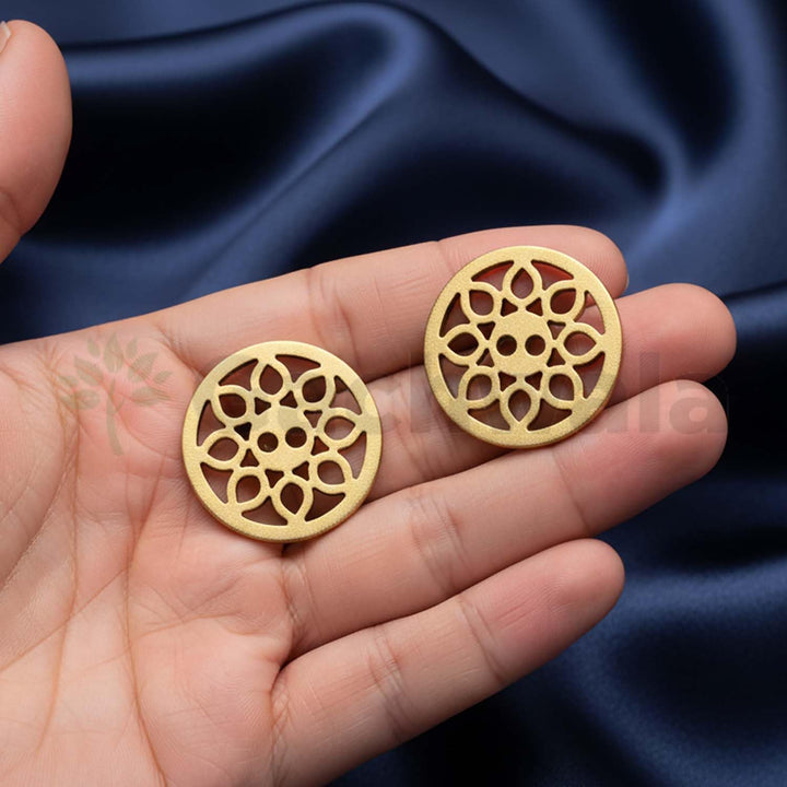 32 Pieces Round Wooden Buttons for Sewing | Natural Design Wooden Buttons | Stitchable Buttons for Kurtas, Craft, Embroidery &amp; DIY Projects (Mandala-2-Hole-Btn-32)