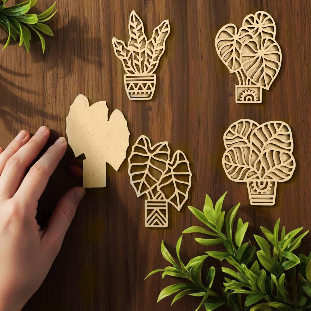3D Wooden Tropical Leaf Fridge Magnet Pack of 4 | Stylish Decorative Plant Magnets for Refrigerator, Kitchen &amp; Home Decor | Exotic Botanical Gift for Nature Lovers